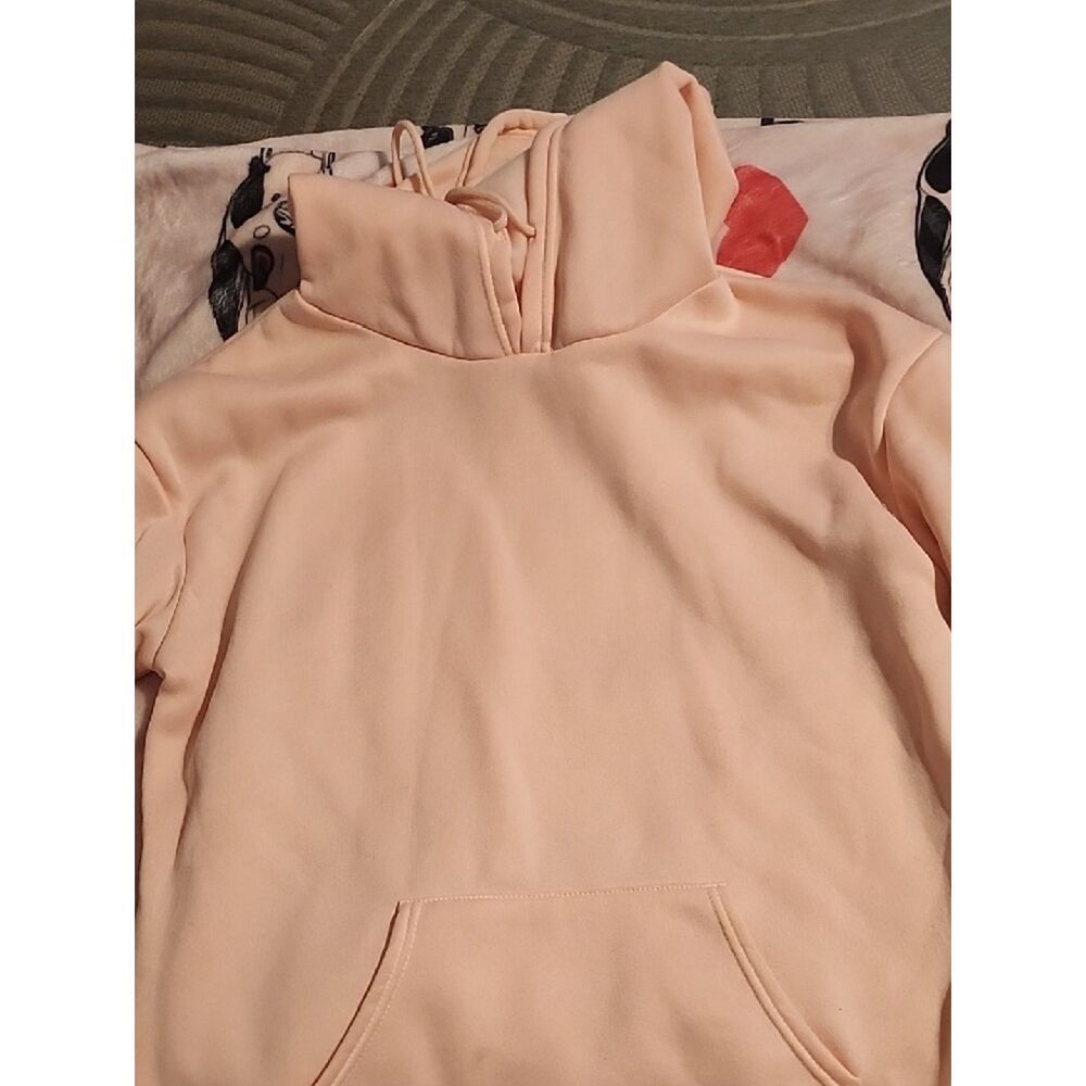 Peach Plum Blossom Graphic Sweatshirt - Picture 5 of 6